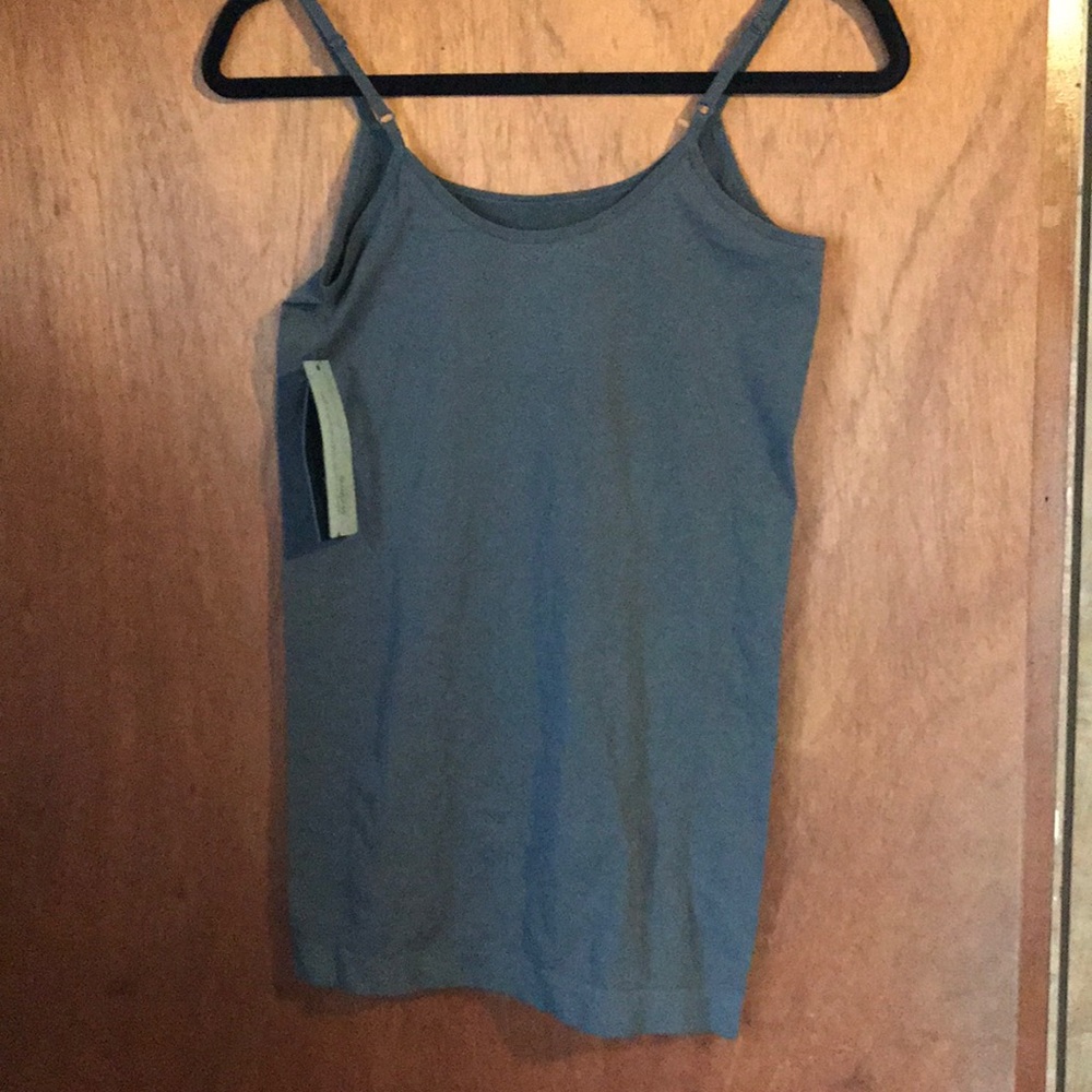 Apt. 9 grey camisole size S/M new with tags